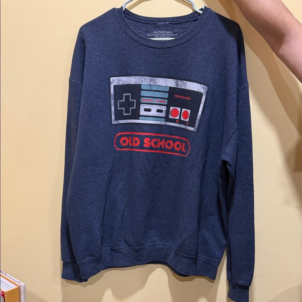 Nintendo Retro Controller Sweatshirt - Dark Blue